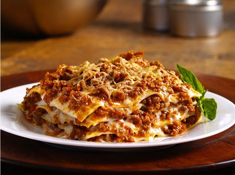 lasagna de carne 4 quesos