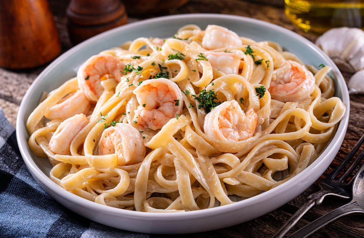 Tagliatelle Alfredo with Shrimps